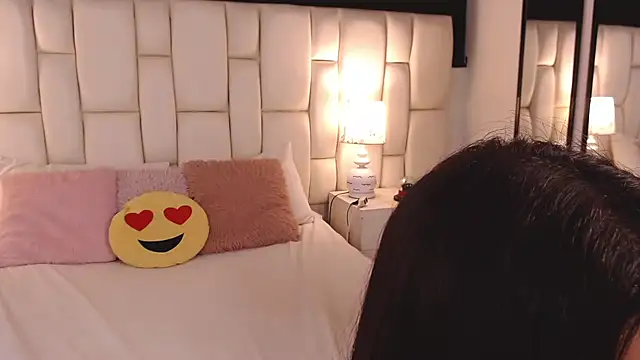 ValuFooster online show from November 2025 04:17:02 PM