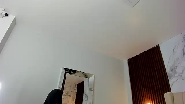 GIANAMILLER6 online show from May 2026 12:08:01 PM