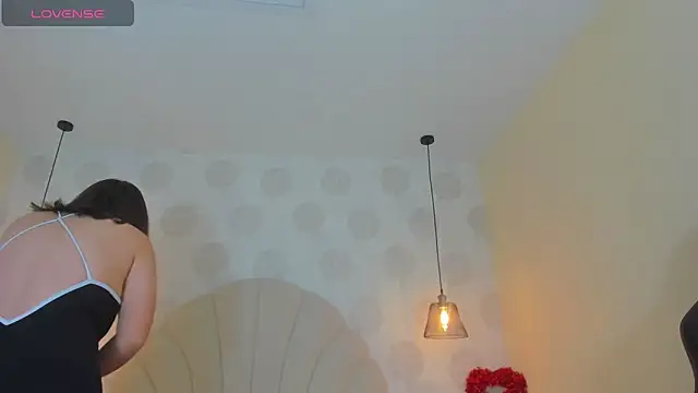 Snapshot of GIANAMILLER6 chatting on March 2026 12:00:02 PM GIANAMILLER6 online show from March 2026 12:00:02 PM