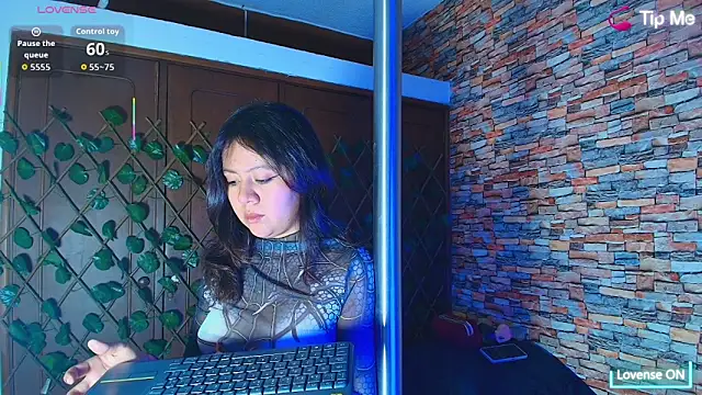 catalina santana20 online show from November 2025 02:06:01 PM