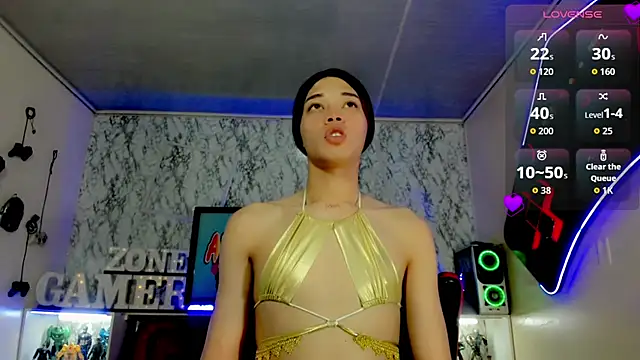 Madison Mujica online show from November 2025 11:16:02 AM