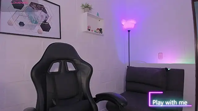 Alyson Conner online show from December 2025 01:55:01 PM