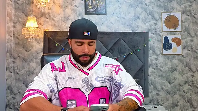 Apolo rousse1 online show from December 2025 09:49:01 PM