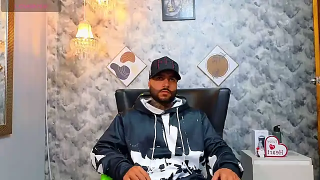 Apolo rousse1 online show from February 2026 11:15:01 PM