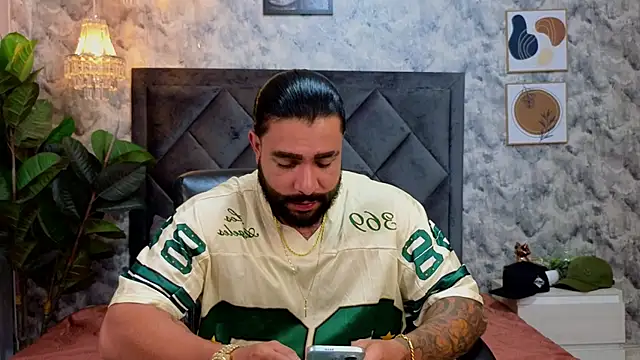 Apolo rousse1 online show from November 2025 08:34:02 PM