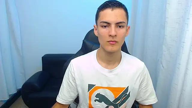 Matiius18 online show from March 2026 01:57:01 PM