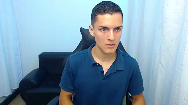 Matiius18 online show from March 2026 01:52:02 PM