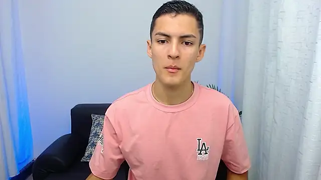 Snapshot of Matiius18 chatting on October 2025 01:56:02 PM Matiius18 online show from October 2025 01:56:02 PM