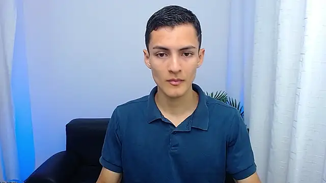 Matiius18 online show from October 2025 01:41:02 PM