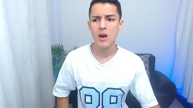 Snapshot of Matiius18 chatting on January 2026 02:09:01 PM Matiius18 online show from January 2026 02:09:01 PM