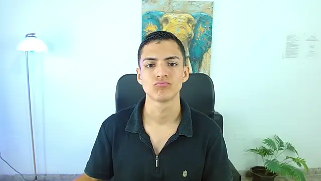 Matiius18 online show from April 2026 01:38:02 PM