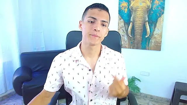 Matiius18 online show from May 2026 01:25:02 PM