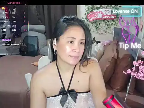 Shiawase1125 online show from December 2025 11:40:01 PM