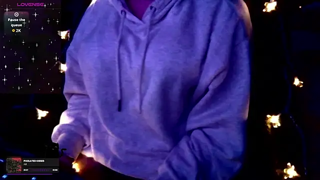 Sapphire Gd online show from December 2025 10:15:02 PM