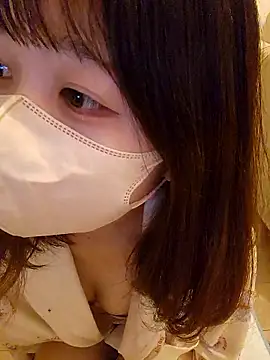 Snapshot of Sakura-japanese- chatting on September 2025 08:30:02 PM Sakura-japanese- online show from September 2025 08:30:02 PM