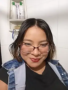 Snapshot of AsshleyVillaloboss chatting on November 2025 04:56:02 AM AsshleyVillaloboss online show from November 2025 04:56:02 AM