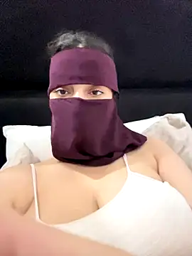 Rabroba89six online show from September 2025 09:53:01 PM