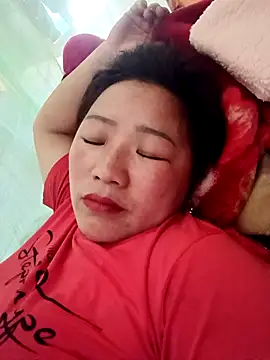 Snapshot of Mptrangp chatting on April 2026 04:19:01 AM Mptrangp online show from April 2026 04:19:01 AM