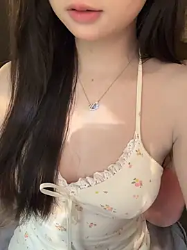 Snapshot of Nana_kute20 chatting on May 2026 05:02:02 PM Nana kute20 online show from May 2026 05:02:02 PM