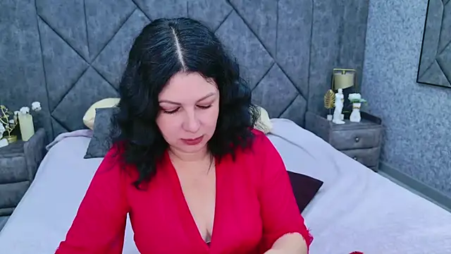 Nina Stane online show from September 2025 10:22:02 AM