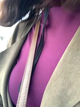 zhizhinaigai online show from November 2025 04:38:01 AM