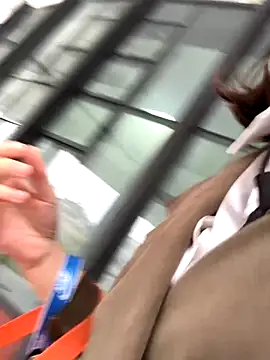 zhizhinaigai online show from November 2025 03:00:02 AM