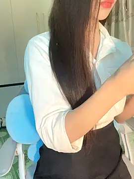 Snapshot of Dior_baby chatting on December 2025 01:44:01 AM Dior baby online show from December 2025 01:44:01 AM