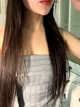 Snapshot of Dior_baby chatting on November 2025 05:06:02 AM Dior baby online show from November 2025 05:06:02 AM