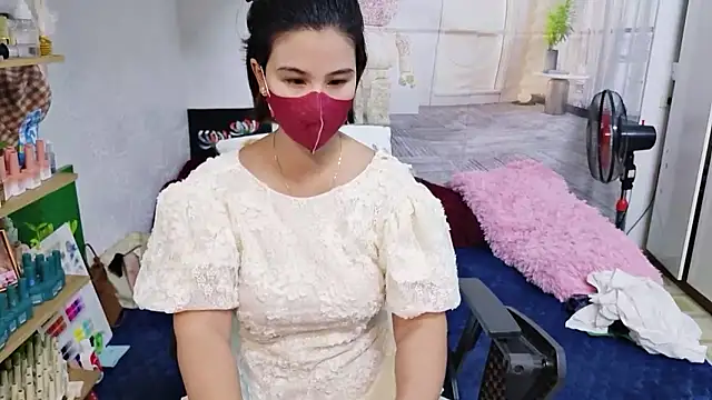 MichiLovely online show from November 2025 01:32:02 AM