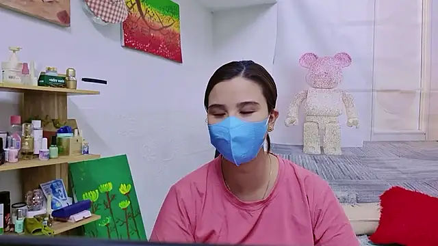 Snapshot of MichiLovely chatting on September 2025 02:12:01 PM MichiLovely online show from September 2025 02:12:01 PM