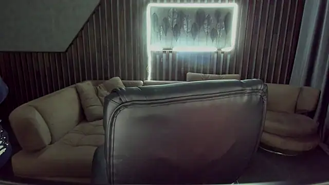 KattyRose8 online show from December 2025 06:47:01 PM