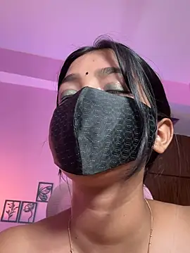 Neha18 online show from May 2026 09:29:02 PM