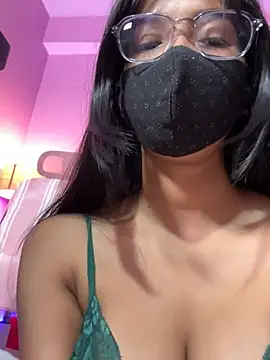 Neha18 online show from April 2026 07:38:02 PM