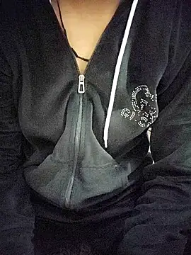 Nikita-Singh88 online show from December 2025 03:07:01 AM