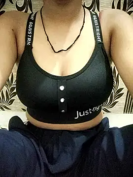 Snapshot of Nikita-Singh88 chatting on October 2025 03:20:01 PM Nikita-Singh88 online show from October 2025 03:20:01 PM