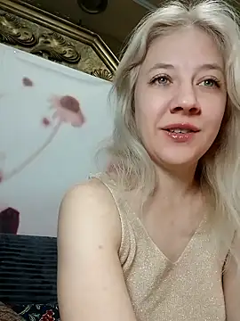 HeronDenni online show from December 2025 12:58:02 AM