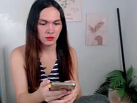 Pinkyweb 03 online show from May 2026 03:43:02 AM
