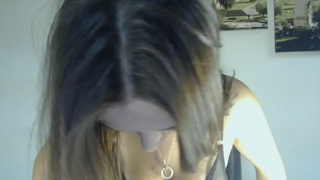 Snapshot of BonnieX_ chatting on September 2025 06:31:02 AM BonnieX online show from September 2025 06:31:02 AM