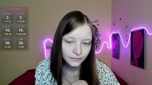 AliceHaris online show from September 2025 01:12:01 AM