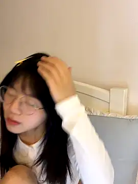 Ella-A9 online show from October 2025 03:51:02 AM