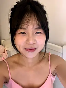 Ella-A9 online show from October 2025 04:19:02 PM
