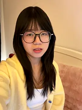 Ella-A9 online show from December 2025 08:04:02 PM