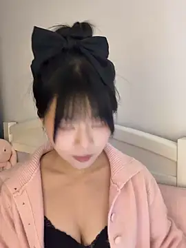 Ella-A9 online show from October 2025 03:09:02 PM