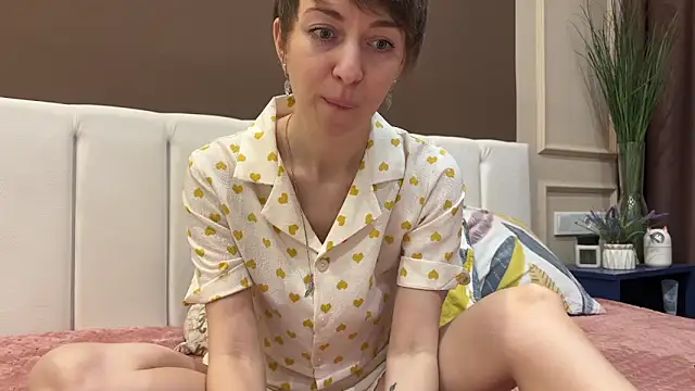 daniellia  online show from February 2026 09:21:01 AM