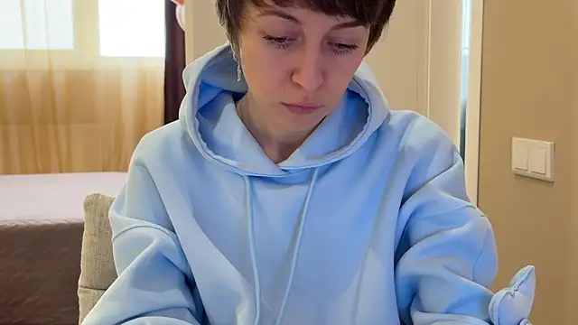 daniellia  online show from March 2026 10:32:01 AM