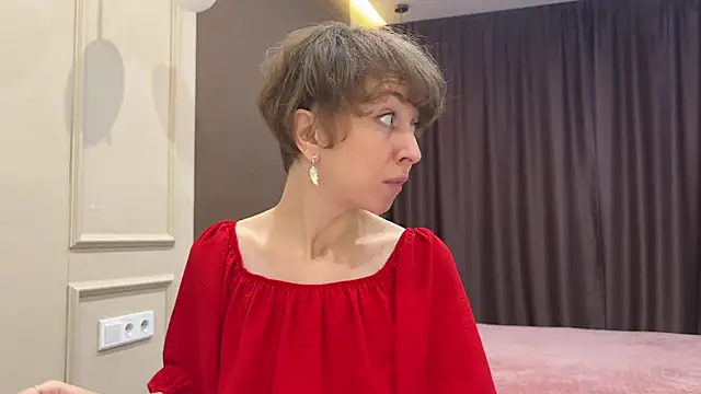 daniellia  online show from October 2025 09:19:02 AM