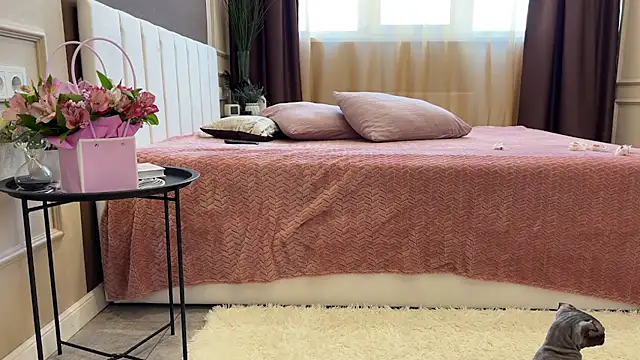 daniellia  online show from March 2026 09:45:01 AM