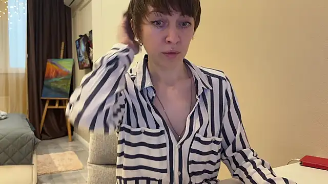 daniellia  online show from March 2026 02:17:01 PM