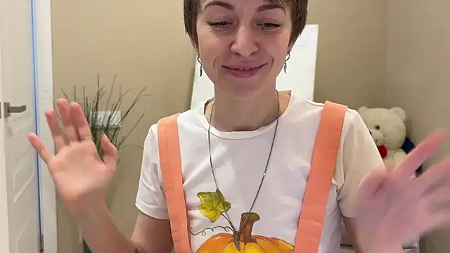 daniellia  online show from January 2026 08:09:01 AM