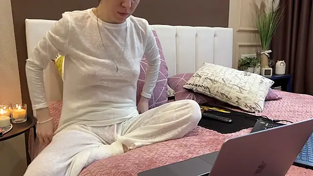 daniellia  online show from March 2026 02:19:02 PM